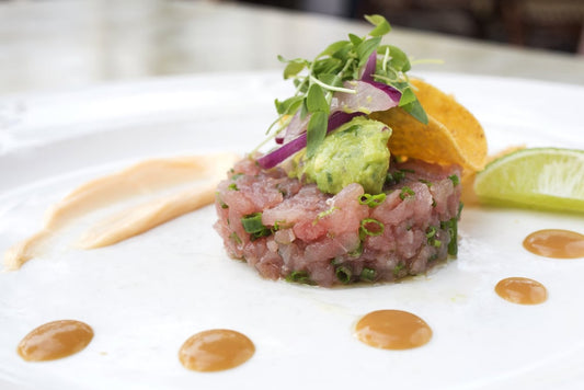 Tartare de bar gingembre & radis